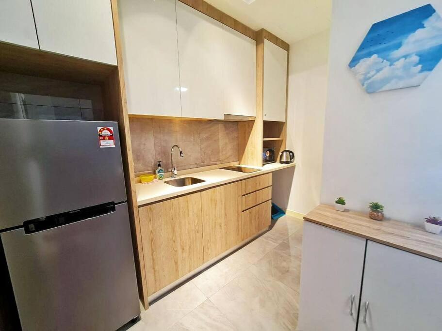 Seaview#Warmth#Netflix#Privatebathtub#Seasideluxurycondo#Imperioresidence 말라카 외부 사진